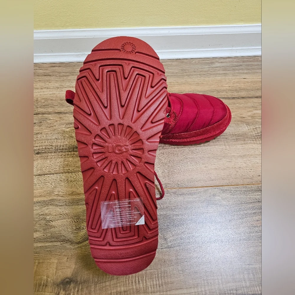 UGG Men's Neumel LTA, samba red, size US 14